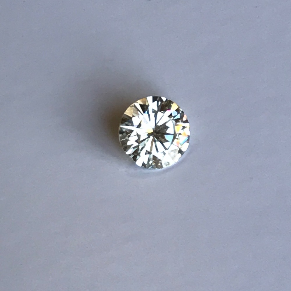 MOISSANITE 1.37 ct